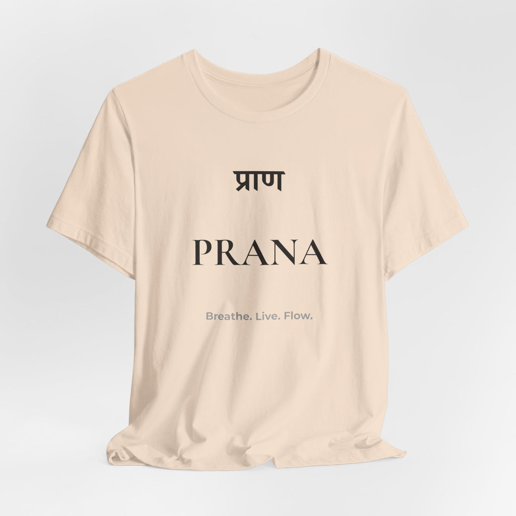 Prana T-Shirt – Minimalistisches Sanskrit Design