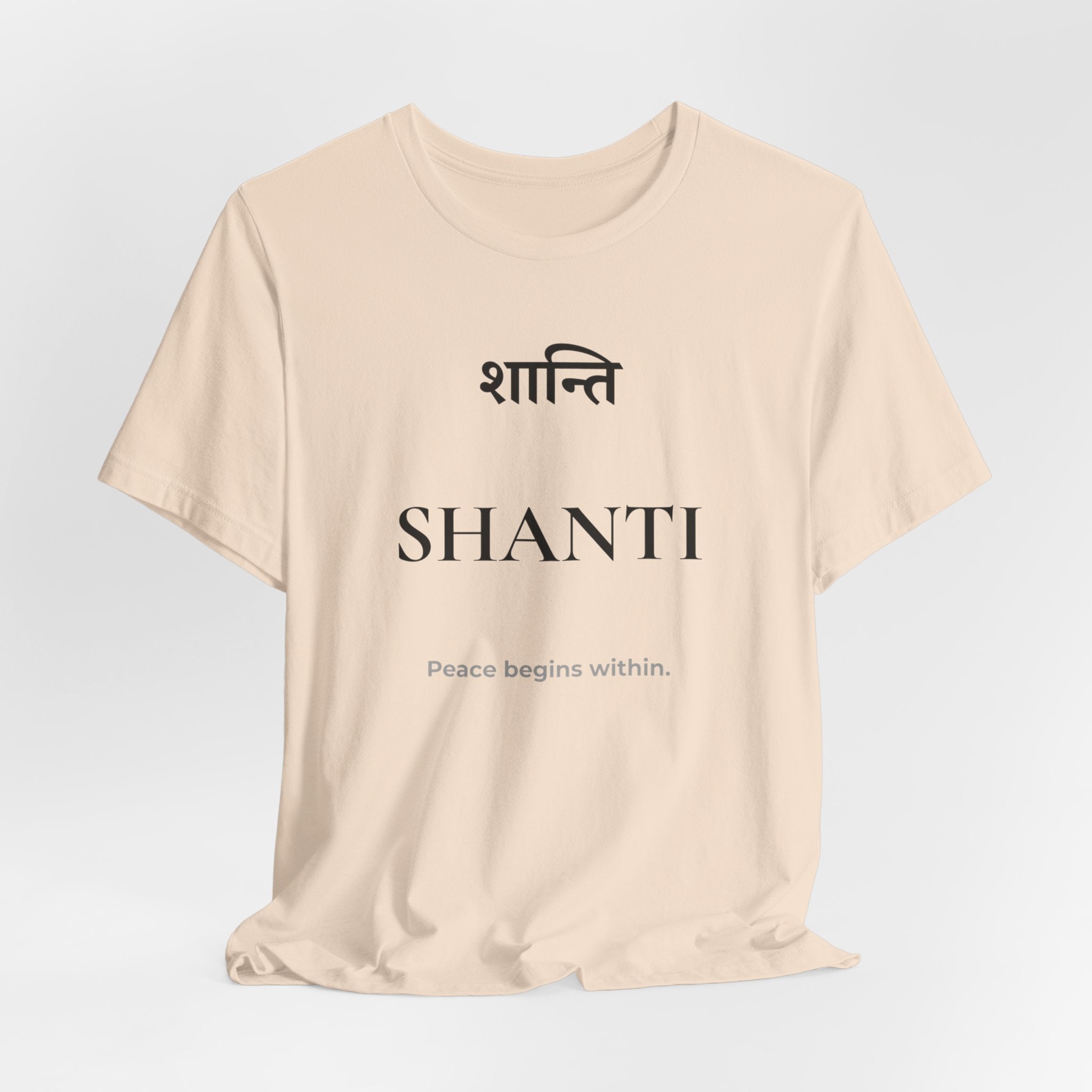 Shanti T-Shirt – Minimalistisches Sanskrit Design