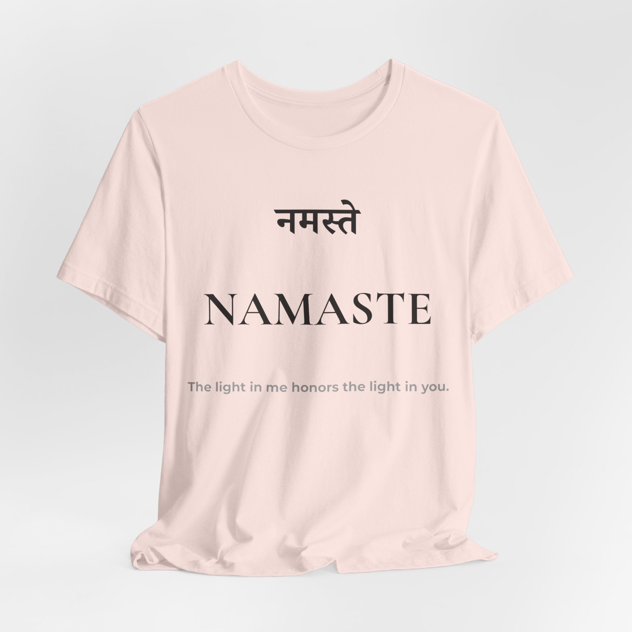 Namaste T-Shirt – Minimalistisches Sanskrit Design