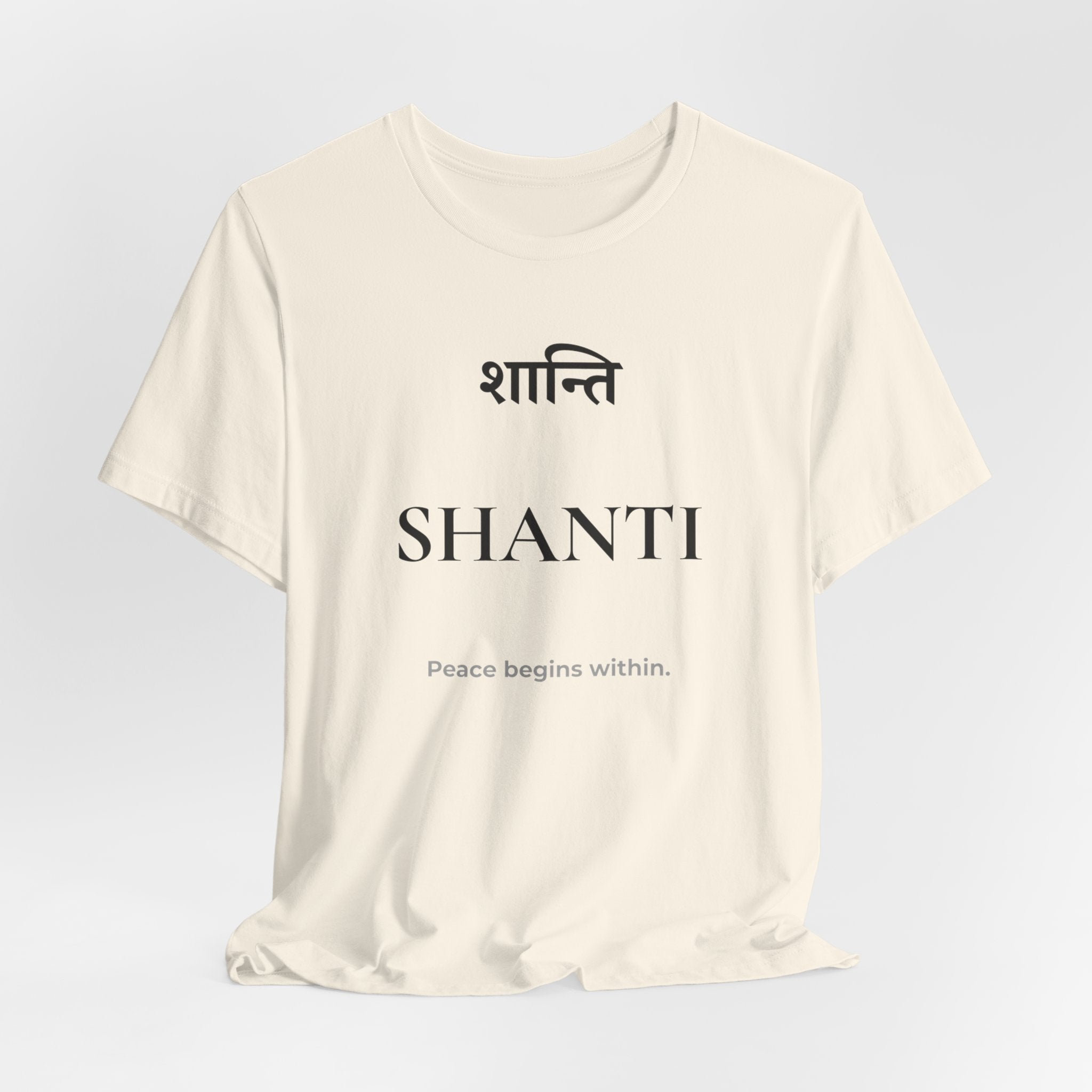 Shanti T-Shirt – Minimalistisches Sanskrit Design