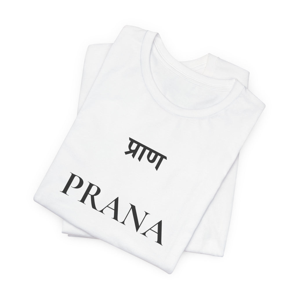 Prana T-Shirt – Minimalistisches Sanskrit Design